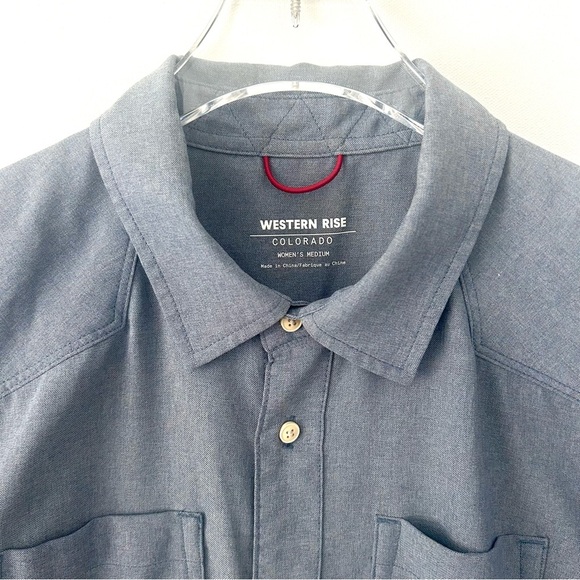Western Rise Button Down Shirt Blouse Top Tech Travel Gorpcore Gray Size Medium - Picture 4 of 15